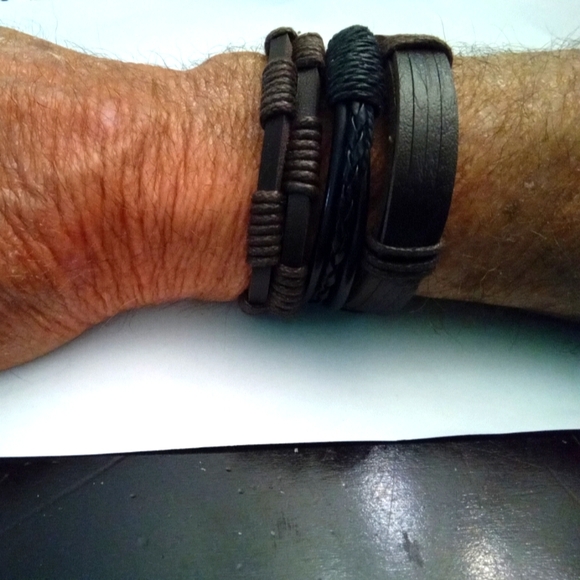 #brackets - Picture 1 of 3